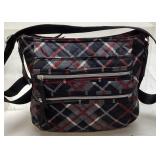 VERA BRADLEY TRIPLE ZIP PARIS PLAID