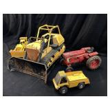 4) Vtg. Toys. Tonka bulldozers, Gabriel truck,