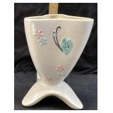 1950s HULL POTTERY B14 BUTTERFLY VASE, 10.5in H