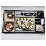 VINTAGE FASHION JEWELRY