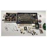 ANTIQUE AND VINTAGE JEWELRY