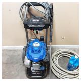Black Max 2700psi pressure washer