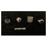 4 STERLING SILVER RINGS AND Y2K BROOCH