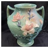 1940s ROSEVILLE POTTERY MAGNOLIA GREEN VASE