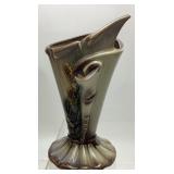 1950s HULL POTTERY PARCHMENT & PINE VASE