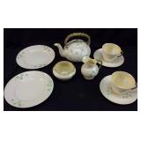 BELLEEK IRELAND SHAMROCK BASKETWEAVE PORCELAIN