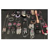 ASSORTED PAPARAZZI JEWELRY
