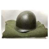 WW2 ERA U.S. ARMY M1 STEEL HELMET & WOOL BLANKET