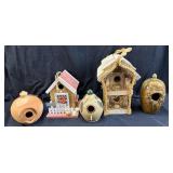(5) ASSORTED WOOD & POTTERY BIRD HOUSES, KINGS