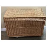 WICKER BLANKET CHEST