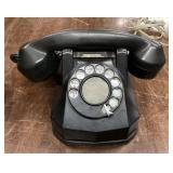Vtg. Rotary phone