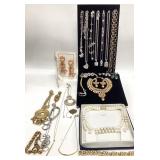 Fashion Jewelry, Chanel and Louis Vuitton Style