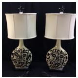 PAIR OF CERAMIC TABLE LAMPS DECORATED BLACK