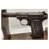 Antique Savage Model 1907 pistol 32 cal.
