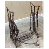 VTG. CAST IRON TREADLE SEWING MACHINE BASE