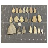 21 PRIMITIVE STONE TOOLS ARROWHEADS, SPEARHEAD