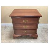 Vtg Chattanooga Colonial Furniture