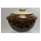 VTG. MONMOUTH POTTERY BEAN POT, AZTEC STYLE