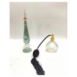 VTG frosted ribbed glass perfume atomizer with