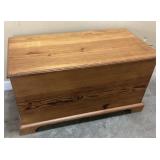 WOODEN PINE BLANKET CHEST, NO LOCK