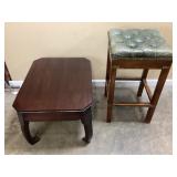 CHESTERFIELD STYLE BAR STOOL & DARK WOODEN END