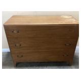 MID CENTURY MODERN WOOD CHEST OF DRAWERS