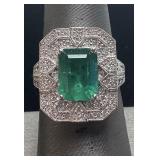 PLATINUM EMERALD & DIAMOND RING, SIZE 7.25,