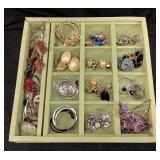 ASSORTED COSTUME EARRINGS