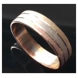 14kt Tricolor Gold Band 2.8dwt Size 11