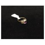 10kyg Ladies Amathyest Ring W/ Diamond Chips