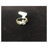 10kyg Ladies Two-tone Ring W/ 3-dias & Baggetts