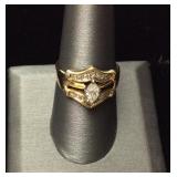 14KT GOLD WOMENS RING MARQUISE DIAMOND CENTER