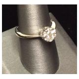 14KT WHITE GOLD TABLE TOP DIAMOND CLUSTER