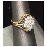 14KT GOLD DIAMOND CLUSTER RING 2.9DWT