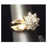 14KT GOLD DIAMOND CLUSTER RING 4DWT