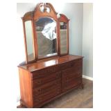 DURHAM FURNITURE 7 DRAWER DRESSER