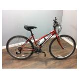 SCHWINN SOLUTION 7 SPEED BICYCLE