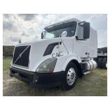 *2010 Volvo ISX Semi Truck