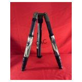 Xiletu Carbon Fiber Tripod in Case