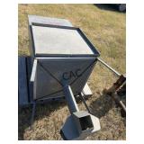 All-Seasons Deer Feeder