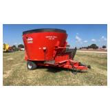 Kuhn Knight VSL150 Feed/Mixer Wagon