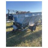 Auger Wagon Trailer NEW TIRES Gas Power Unit