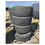 Lot of 4 LT325/50R22 Tires