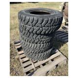 Lot of 4 - 32X11.50R15LT