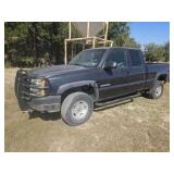**2003 Chevy 3/4 Ton 4WD Ext Cab(NON-RUNNING)