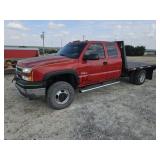 **2005 Chevrolet 3500HD Ext Cab 4WD Diesel Flatbed