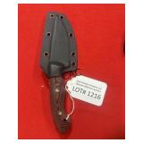 Revolt Remuv Knife w/Sheath