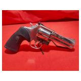 S&W 686 Revolver 357Mag SN#AEZ9396