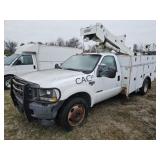 **2003 Ford F550 Bucket Truck