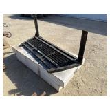 Truck Bed Toolbox & Headache Rack